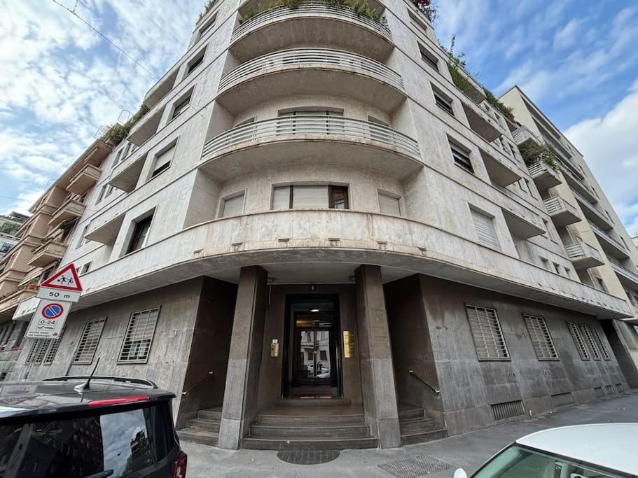 Porta Nuova Lusso 8 Minuti Dal Duomo Διαμέρισμα Μιλάνο Εξωτερικό φωτογραφία